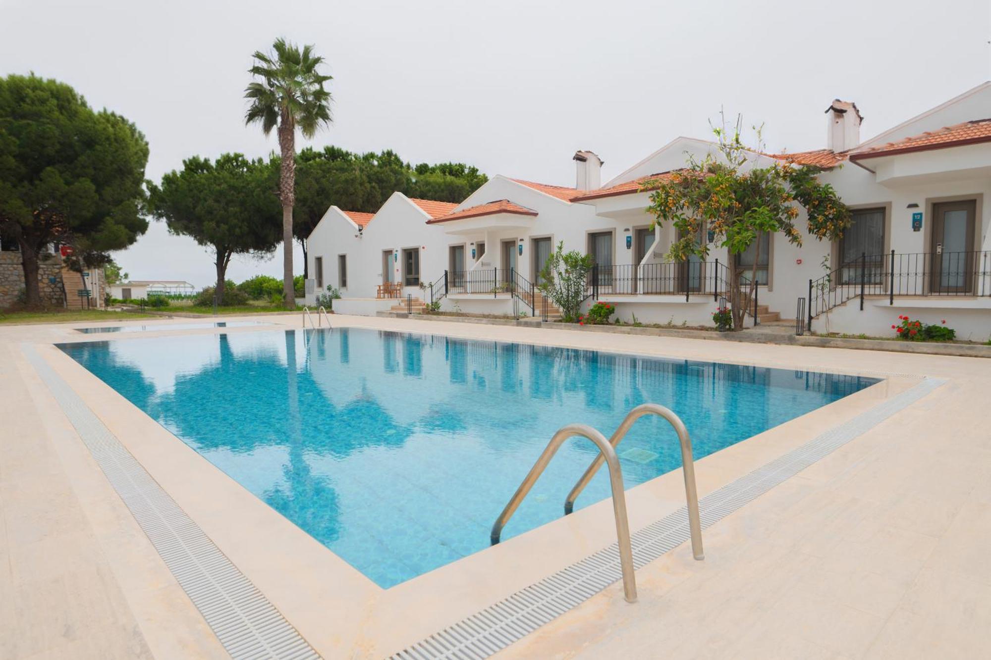 Feri Surf Club Hotel 닷차 외부 사진