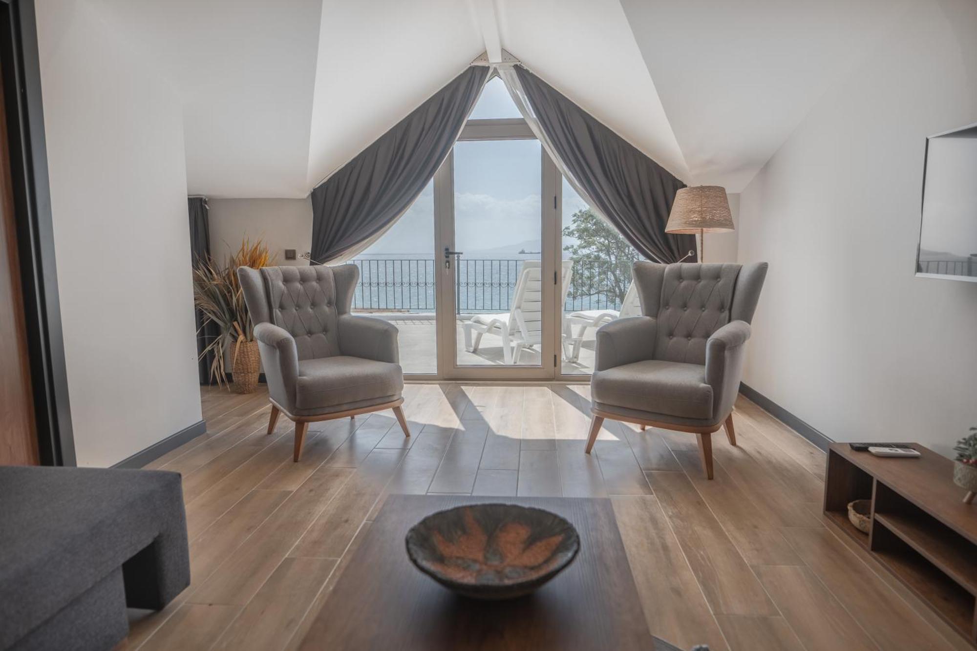 Feri Surf Club Hotel 닷차 외부 사진