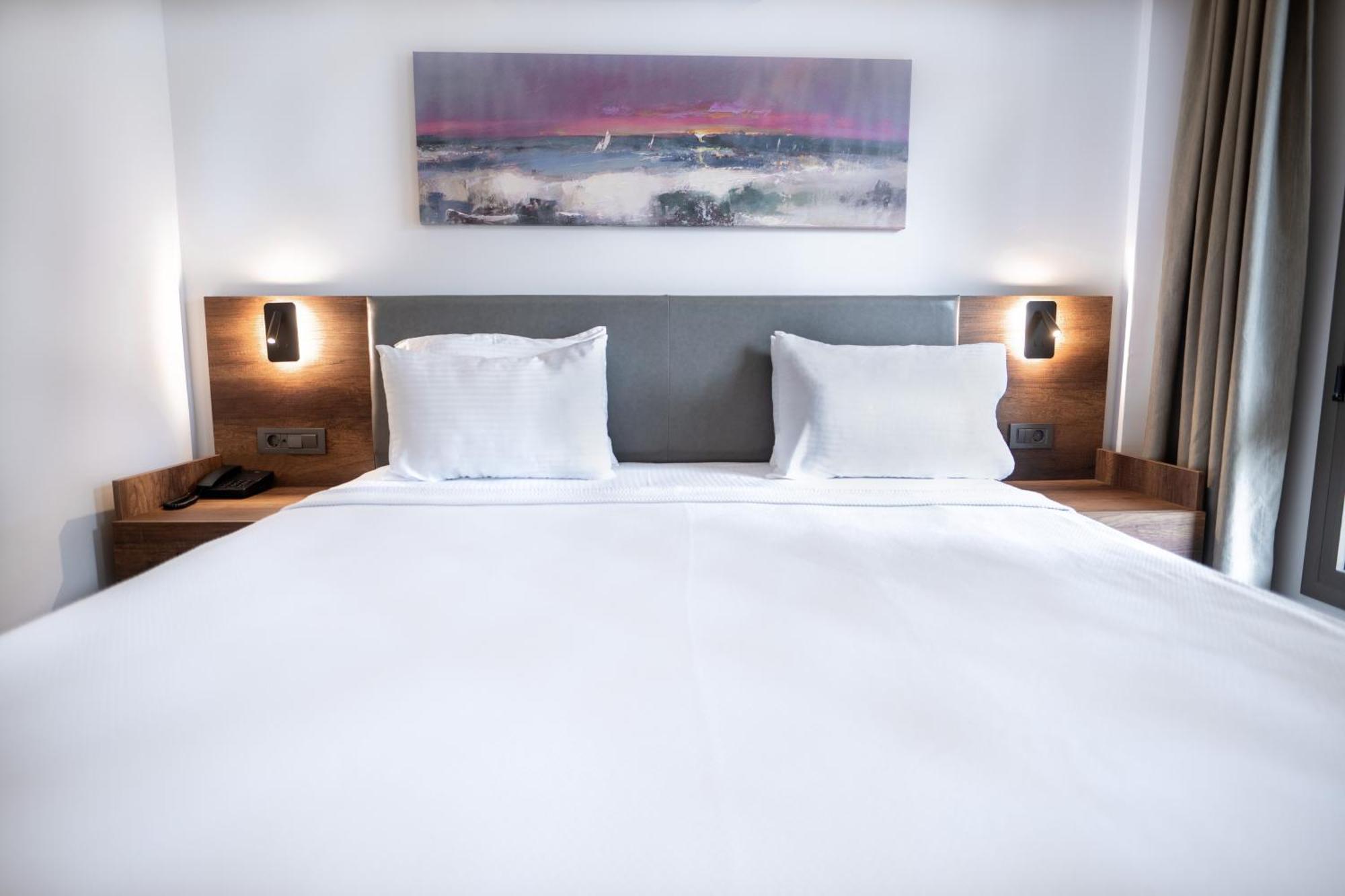 Feri Surf Club Hotel 닷차 외부 사진
