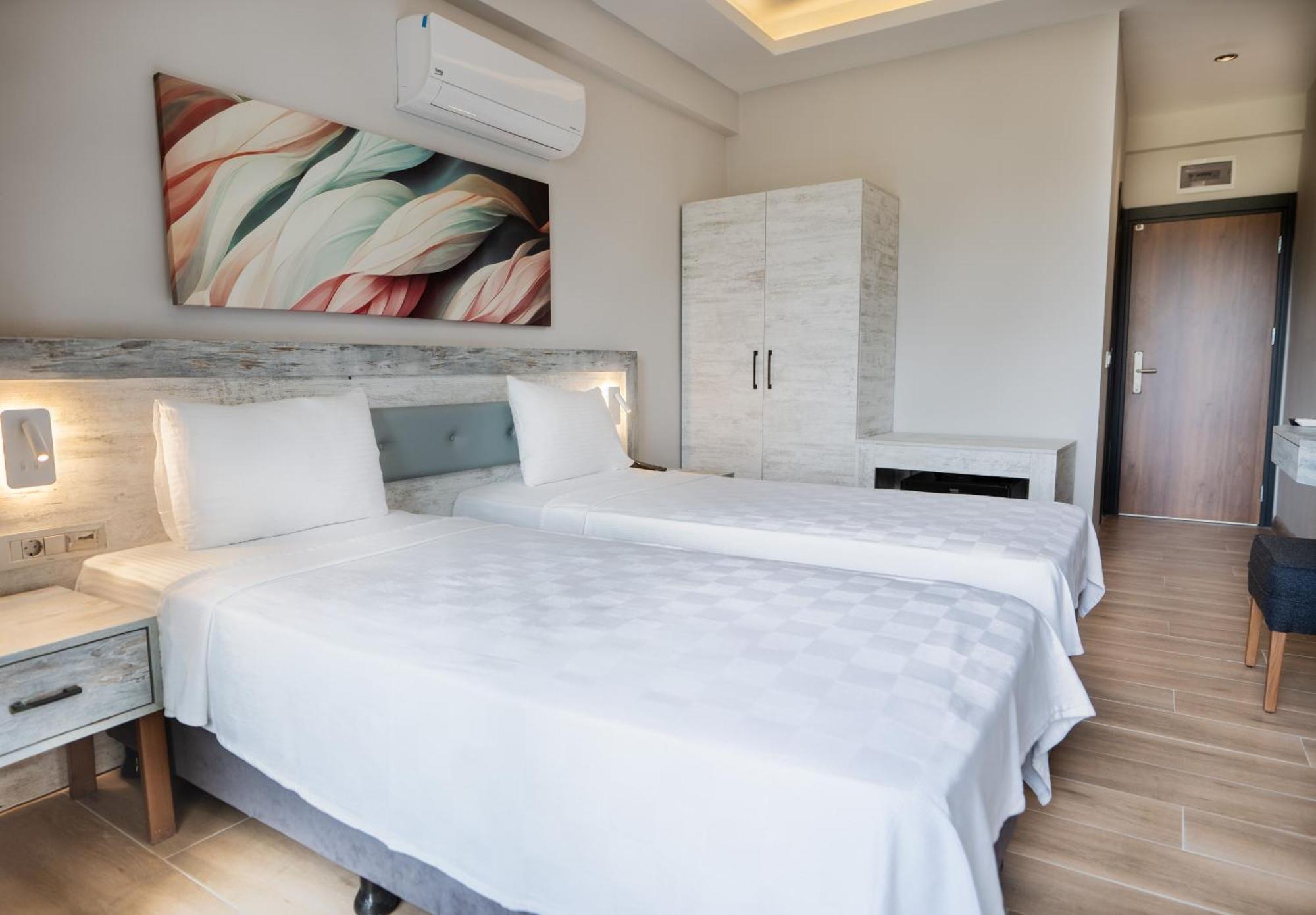 Feri Surf Club Hotel 닷차 외부 사진