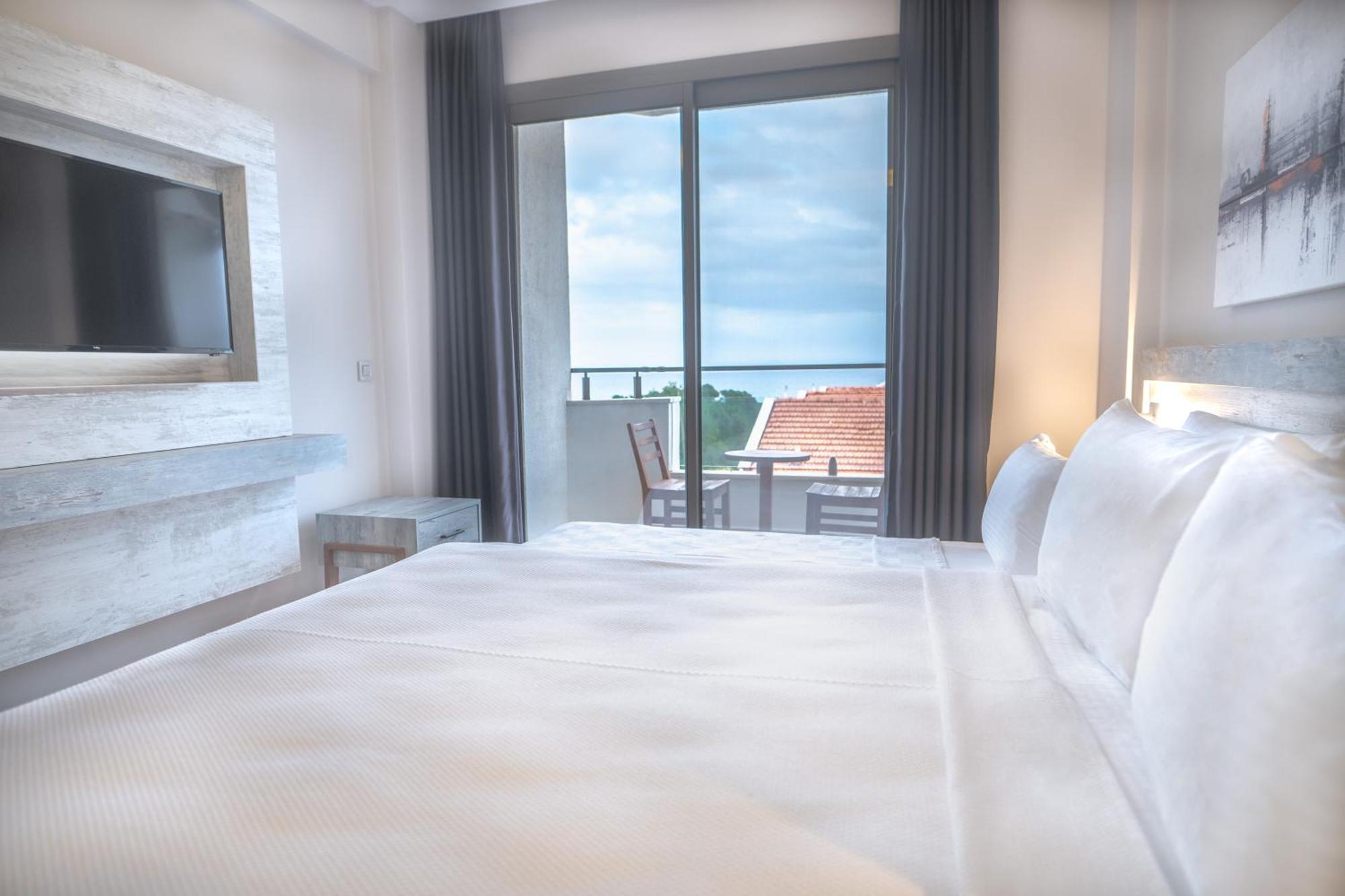 Feri Surf Club Hotel 닷차 외부 사진