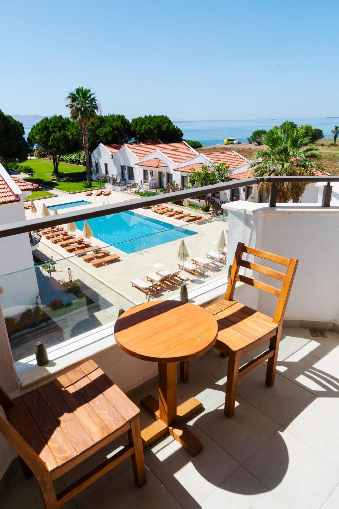 Feri Surf Club Hotel 닷차 외부 사진