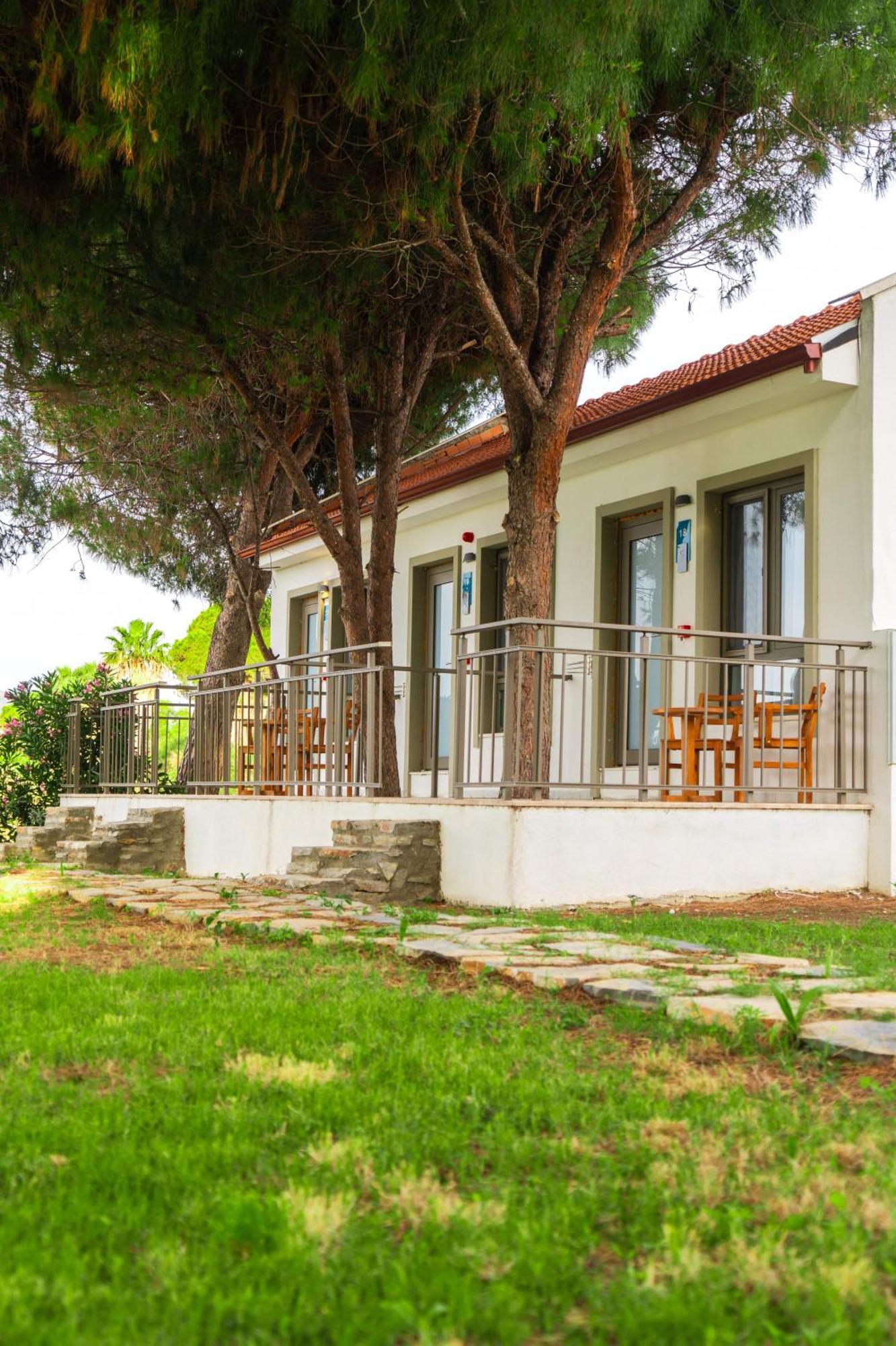 Feri Surf Club Hotel 닷차 외부 사진